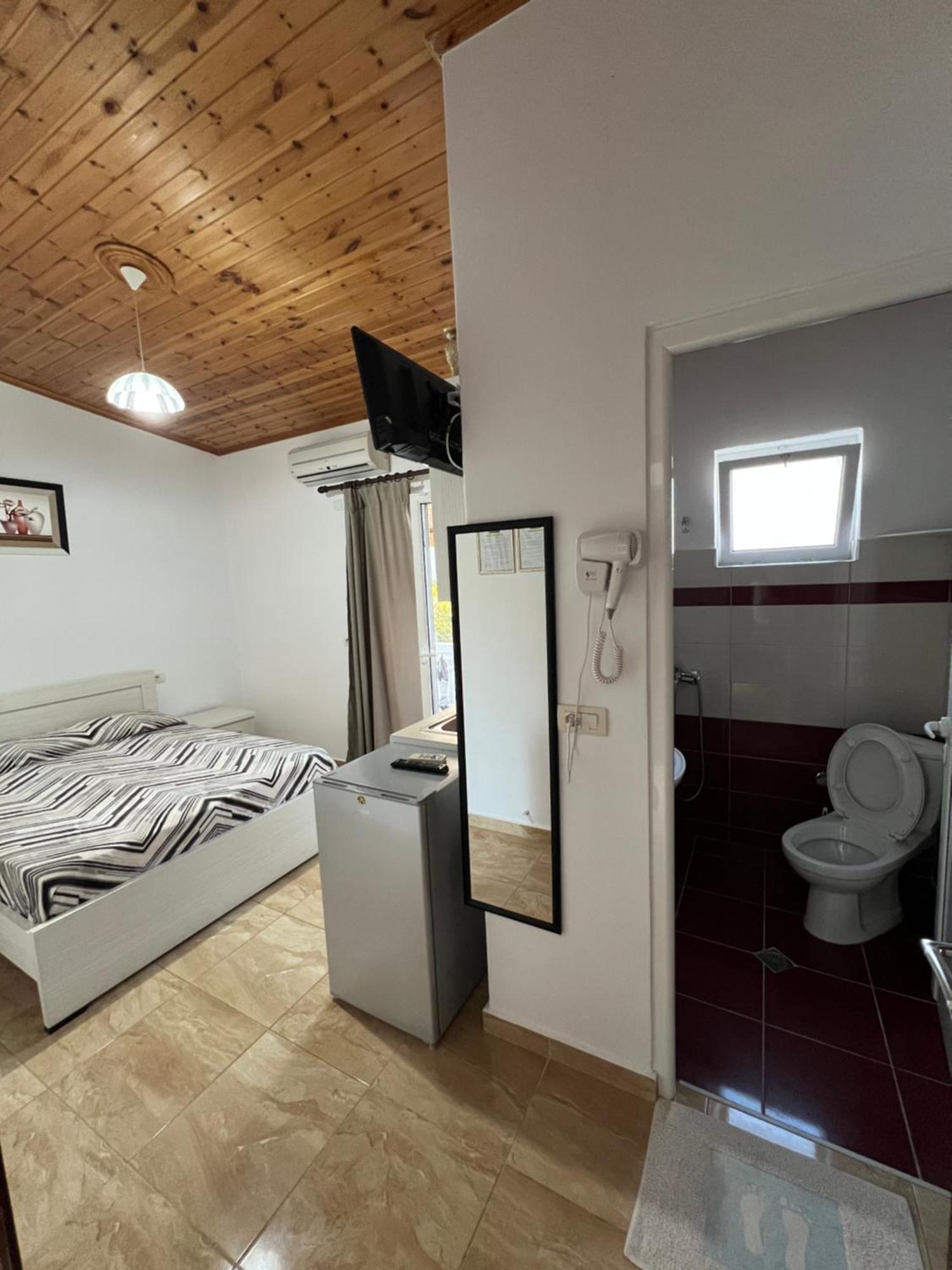 Golden Villa Ksamil Phòng bức ảnh